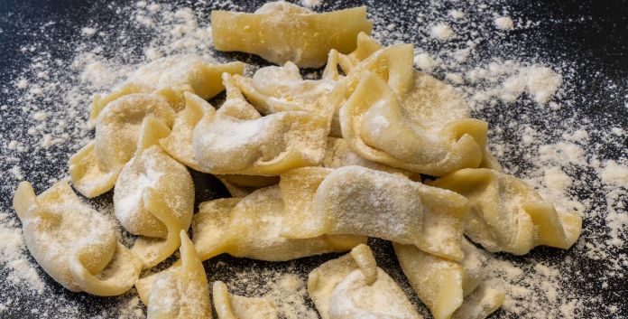 Preparation of casoncelli